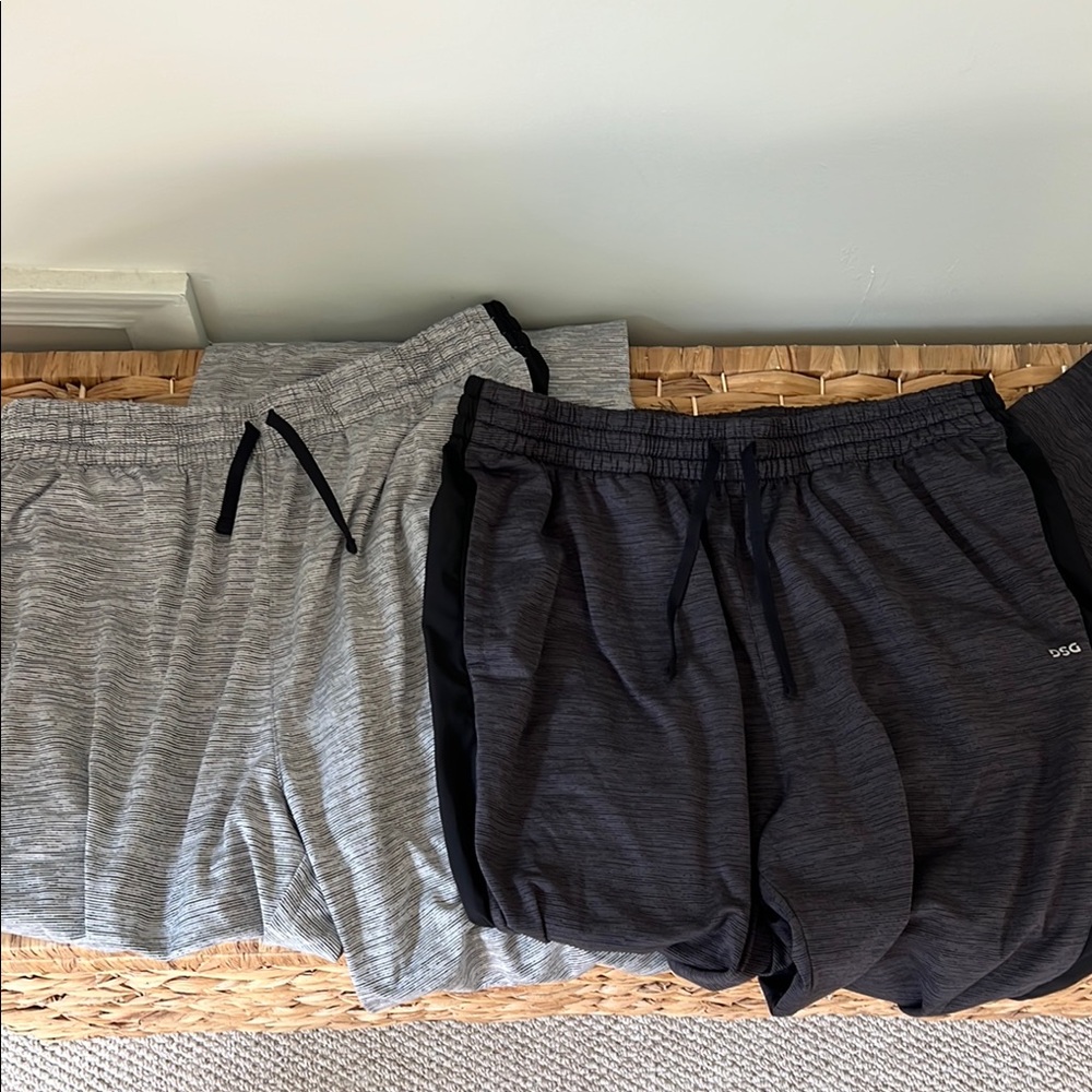 Set of 2 DSG (XL Tall) Men's Gray and Black Athletic lightweight joggers